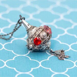 20 inch, Vintage Indian Delicate Tassel Silver Tone Necklace - R36